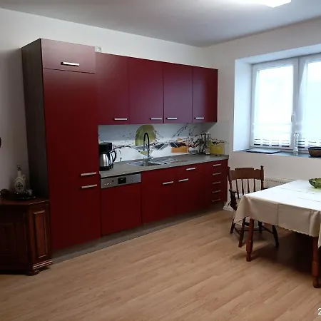 O3 - Gehobene 6-zimmer 180qm Fuer 1-7 Personen 1x Dz 1x Zz 3x Ez Grafenwohr