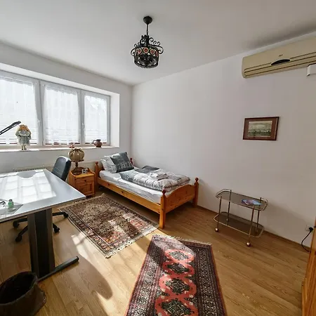 O3 - Gehobene 6-zimmer 180qm Fuer 1-7 Personen 1x Dz 1x Zz 3x Ez