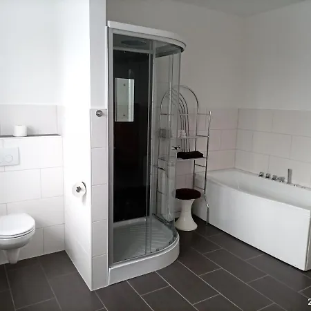 Appartamento O3 - Gehobene 6-zimmer 180qm Fuer 1-7 Personen 1x Dz 1x Zz 3x Ez *