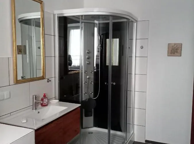 O3 - Gehobene 6-zimmer 180qm Fuer 1-7 Personen 1x Dz 1x Zz 3x Ez * Grafenwohr